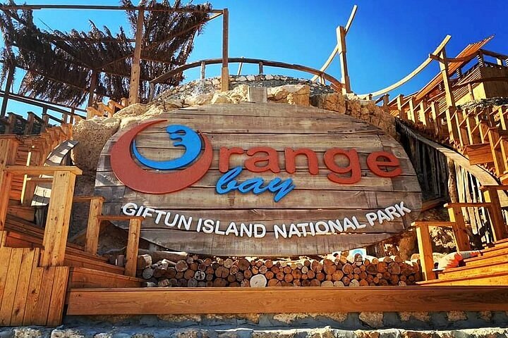 Orange Bay Island Trip, with Snorkeling Lunch & Drinks